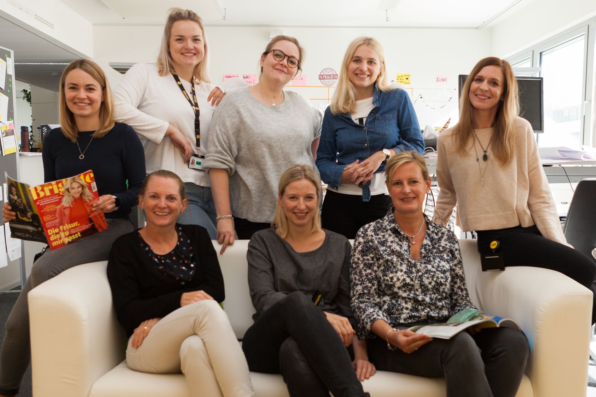 Yello Mitarbeiter - Gruppenfoto
